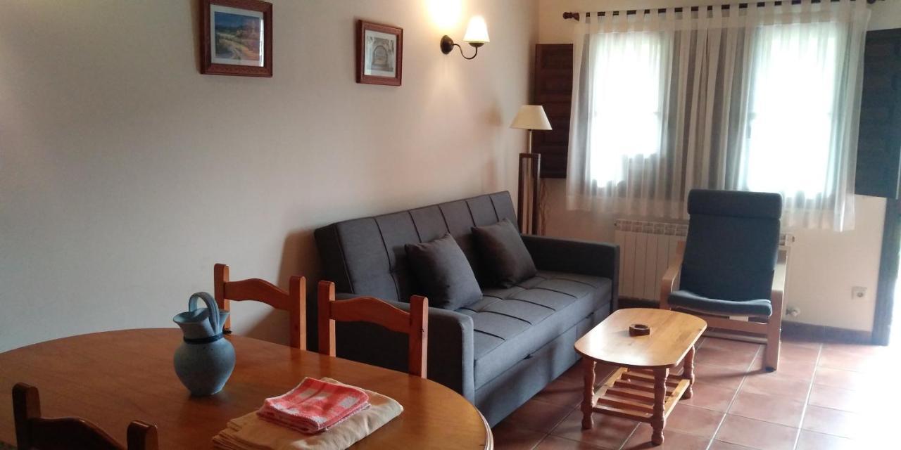 Apartamentos Rurales La Fuente De Bascones Villahormes Ngoại thất bức ảnh
