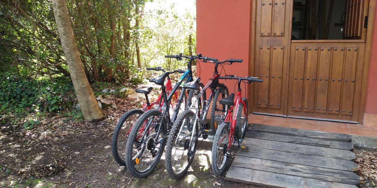 Apartamentos Rurales La Fuente De Bascones Villahormes Ngoại thất bức ảnh